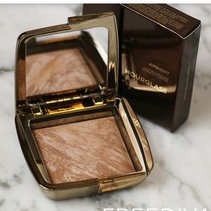 Hourglass luminous bronze light